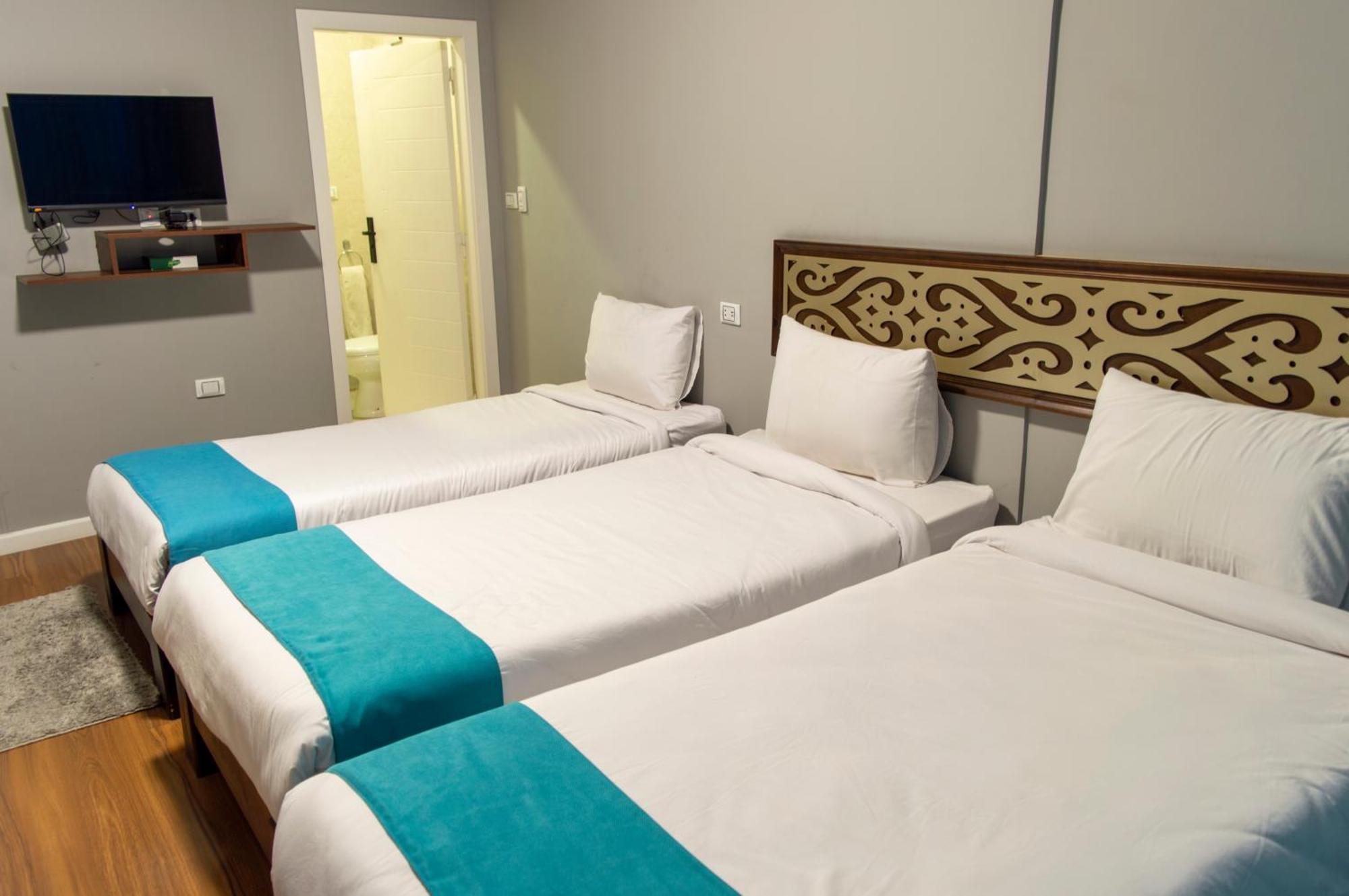 Pyramids Gate Hotel Kafrat al Jabal Luaran gambar